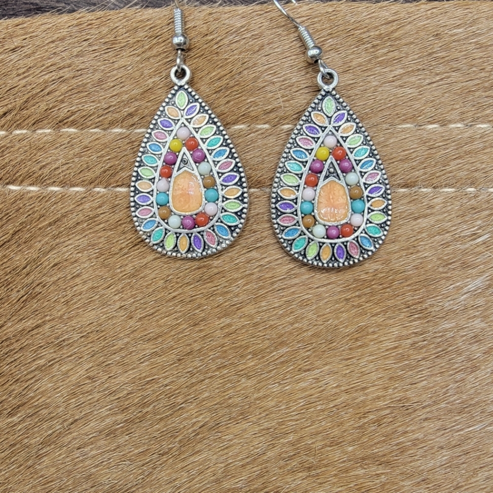 Bohemian Chic Teardrop Earrings - Picture 3 of 3